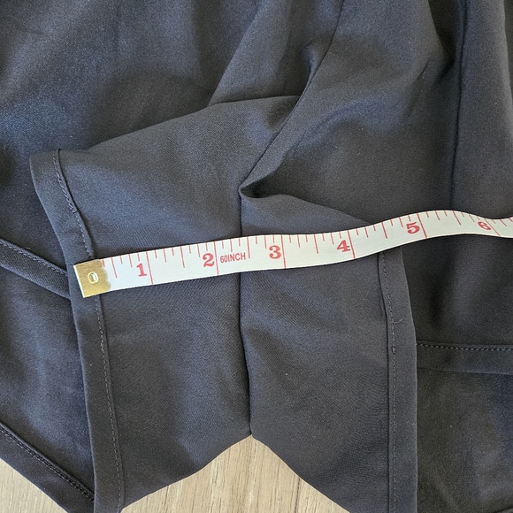 Gymshark Training loose fit shorts - Picture 14 of 14